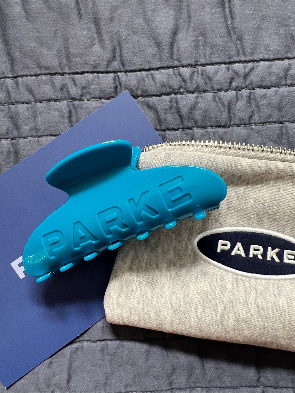 Parke Aqua 'Dark Blue' Hair Claw Clip and Zipper Pouch NEW IN BAG NWT